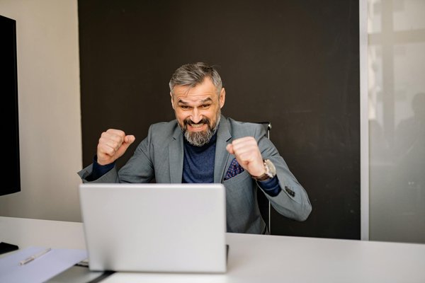 Guide complet des obligations légales pour déployer un programme de formation continue pour vos employés : l"essentiel à connaître !