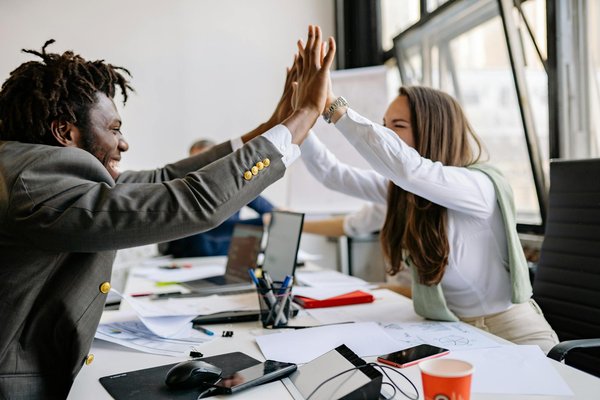 L'évolution de la formation en entreprise à l'ère du télétravail : enjeux et stratégies